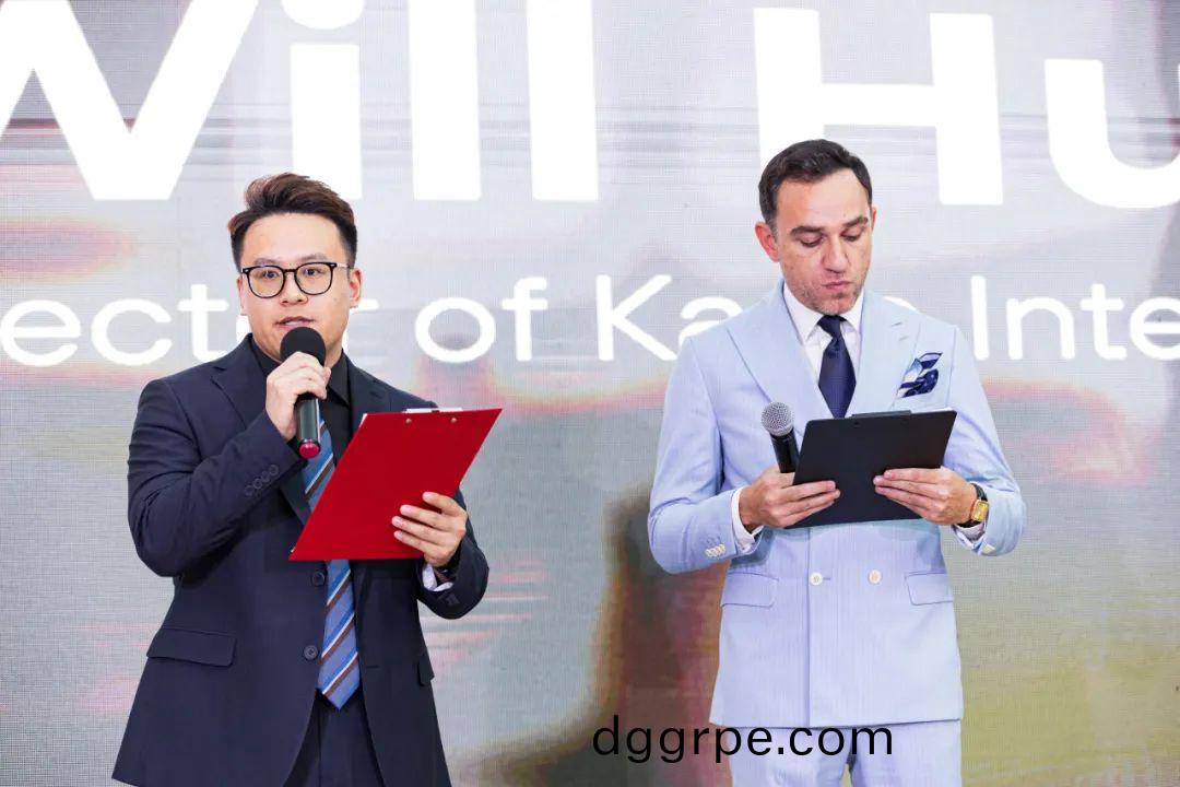 科尔卡诺办公家具乌兹别克斯坦展厅开业仪式