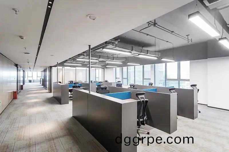 集团企业办公家具工程案例之屏风工位