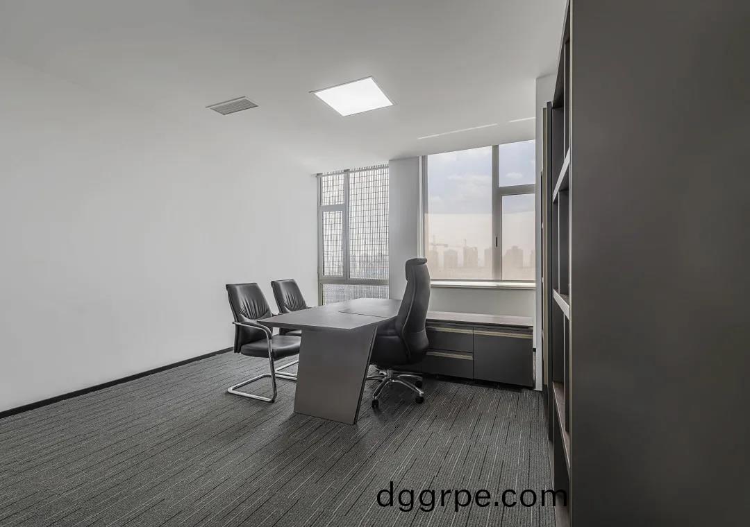 简约舒适现代办公室家具案例之领导桌