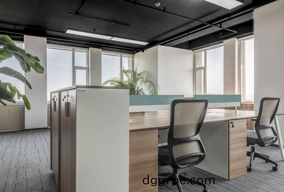 简约舒适现代办公室家具案例之职员椅子