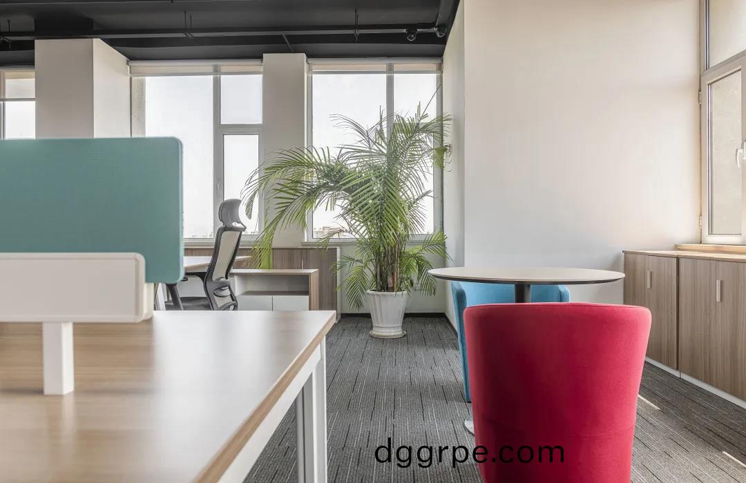 简约舒适现代办公室家具案例之小洽谈桌