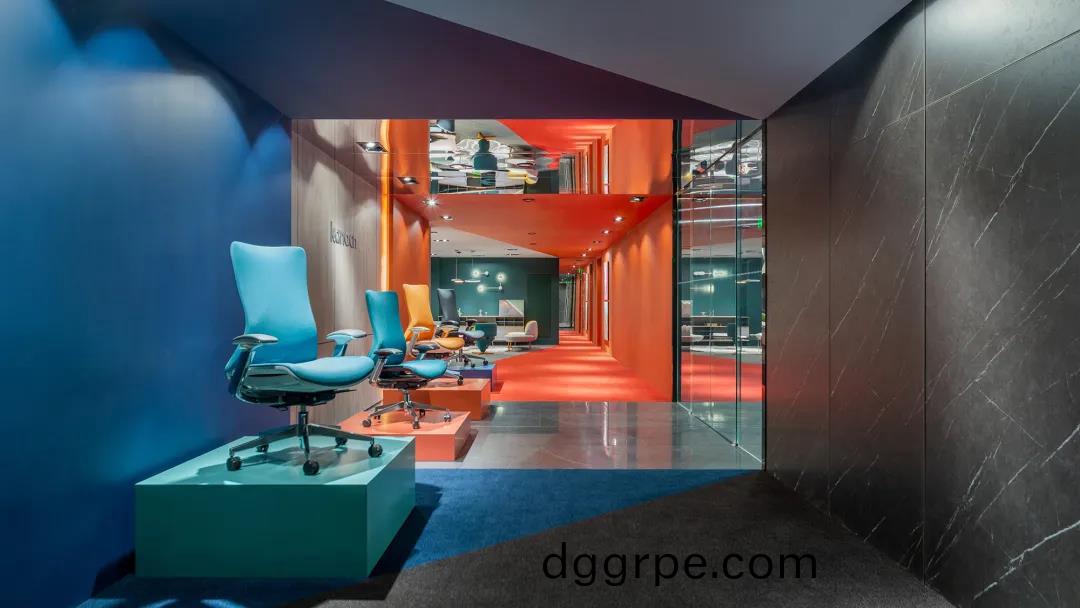 科尔卡诺获奖项目（二）：红色旋风办公椅展示