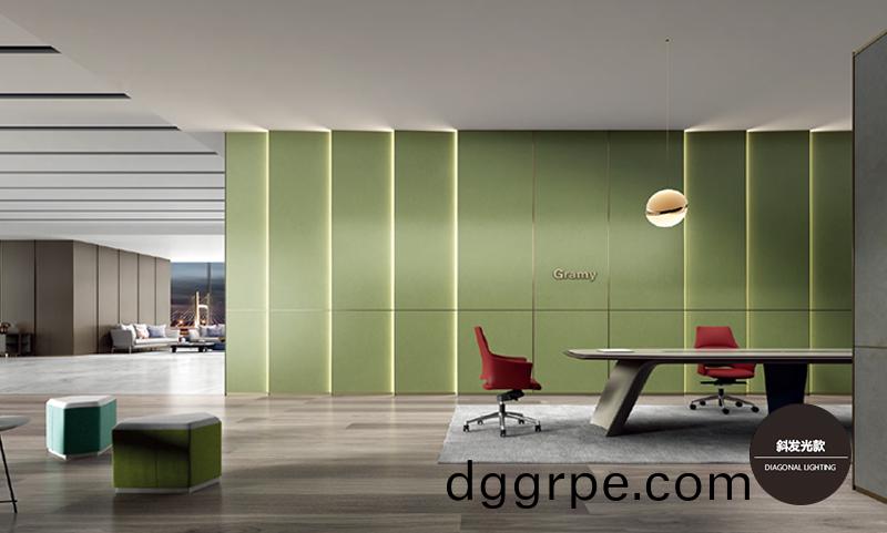 科尔卡诺斜发光款墙板