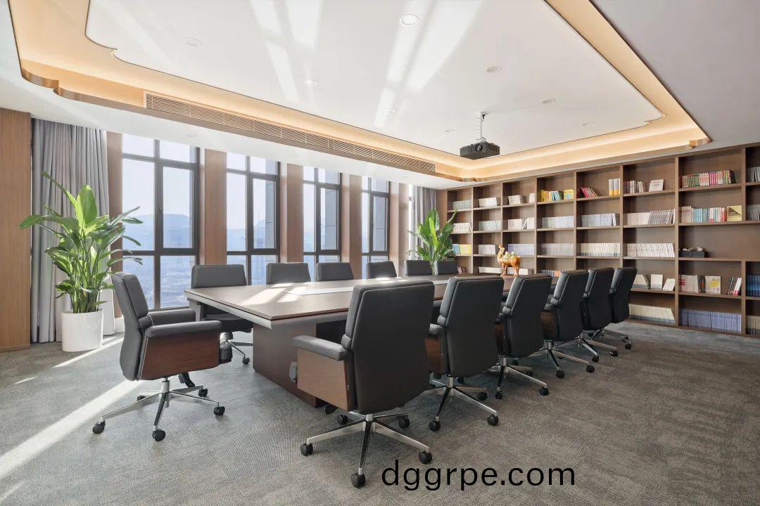 百洋医药集团办公楼家具配套之大会议室